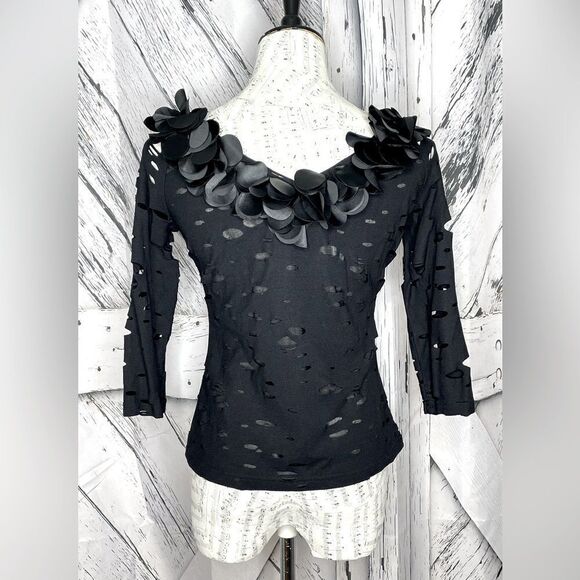Samuel Dong Petal Trim Cutout Blouse S - Picture 2 of 8